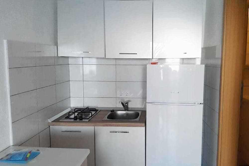 Mateo - by the Beach - A1 Delia