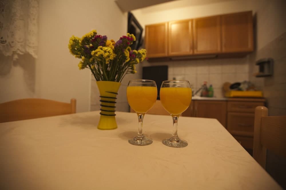 Kata - 100m From sea - A1