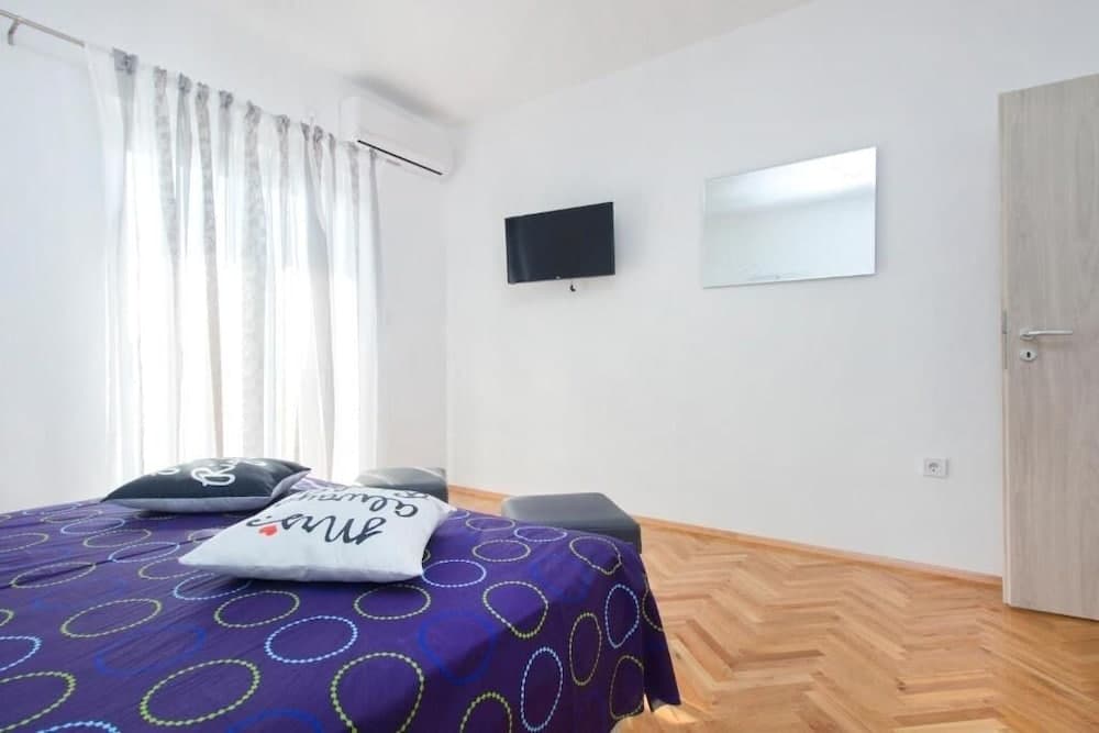 Mila - 100m From the sea - A2