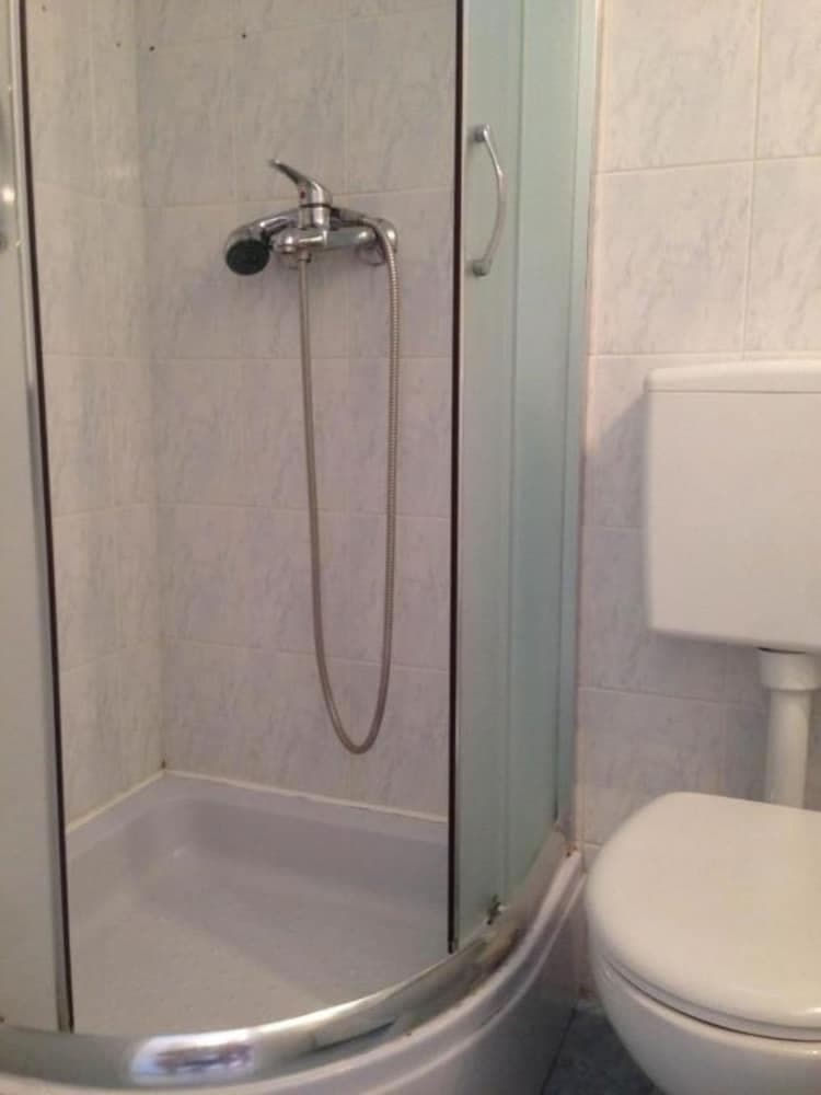 Sunce - Next to the sea - A1