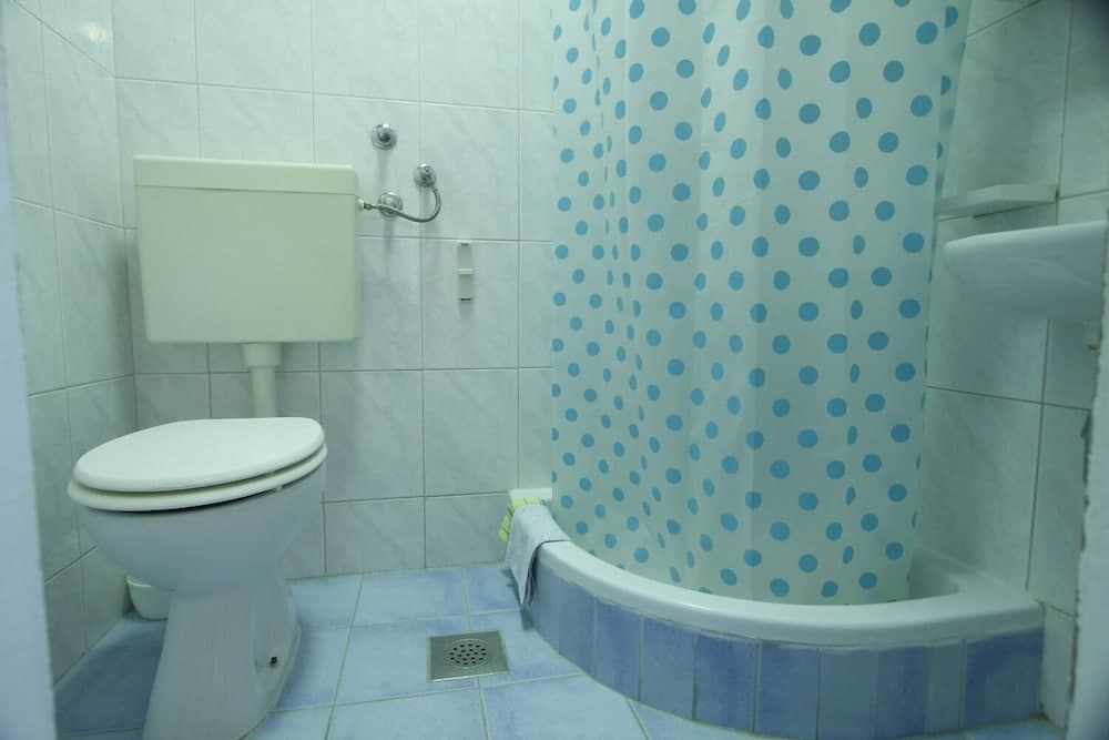 Mary - 30m From the sea - SA2