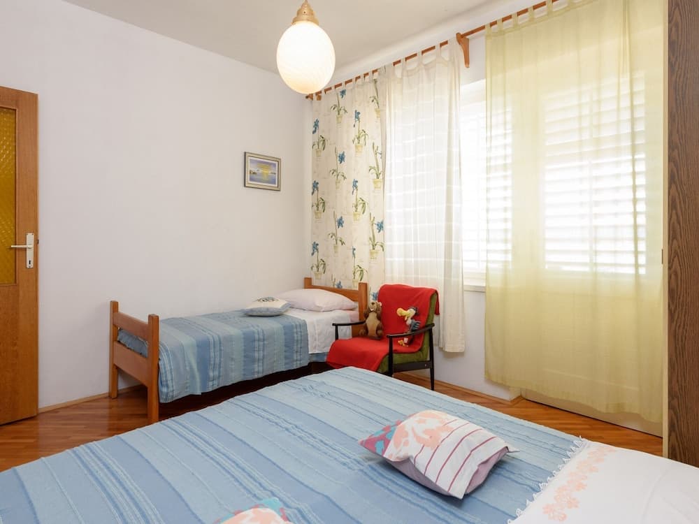 Mihaela - sea View - A1