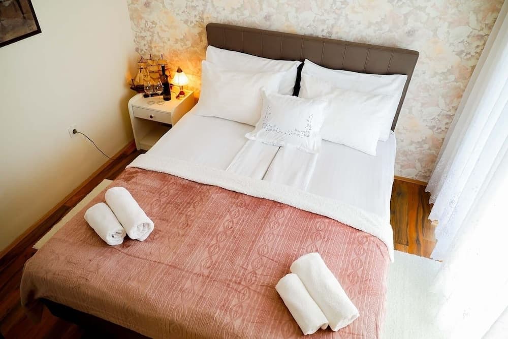 Novis - Close to the sea - A5 Tina