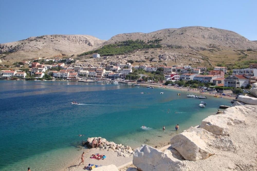 Draga - 15 m From Pebble Beach - SA1