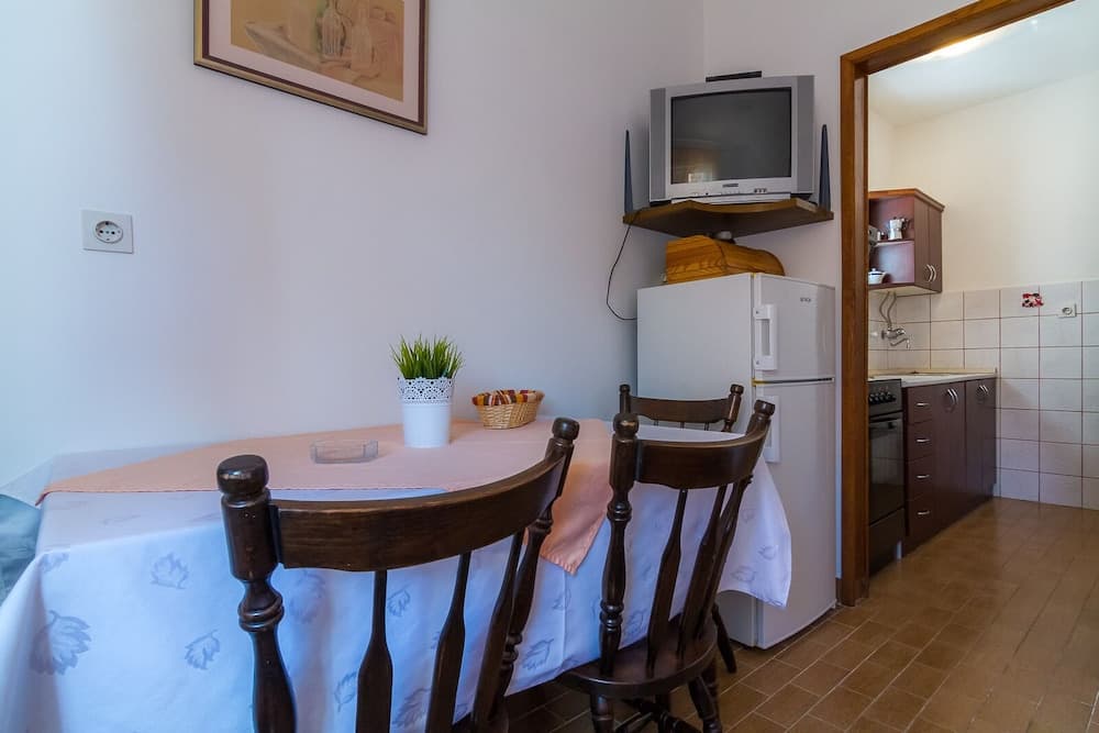 Anđela - 80 m From Beach - A2