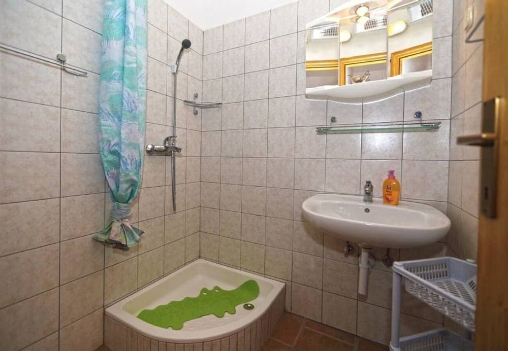 Josip - 100 m From Beach - A3