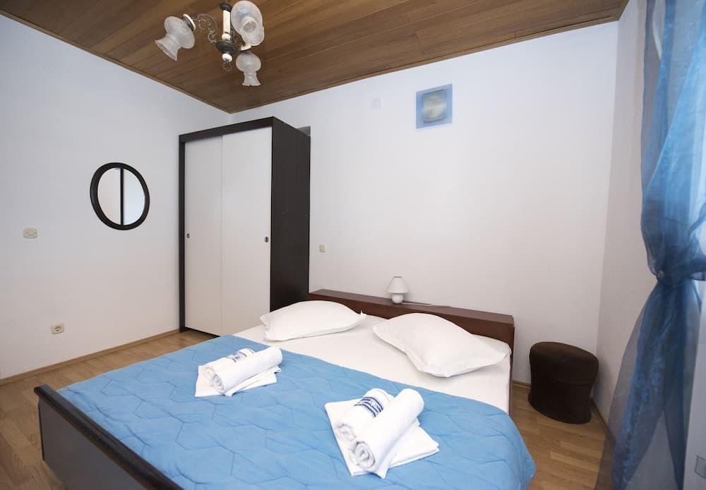 Robert - sea View - A1