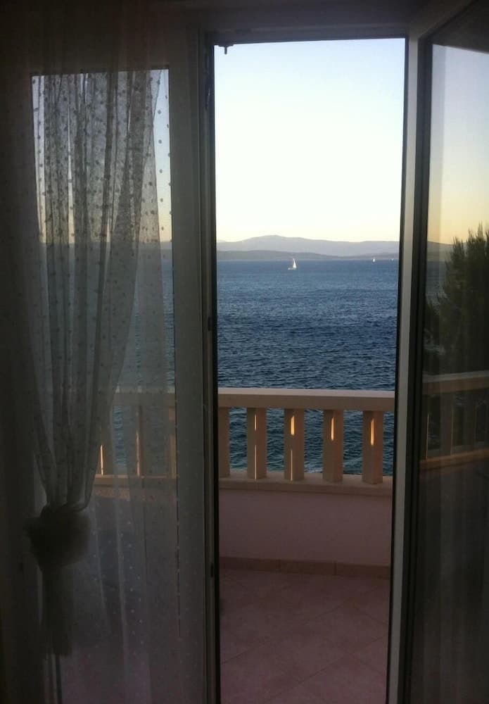 Mlad - With Pool - A1