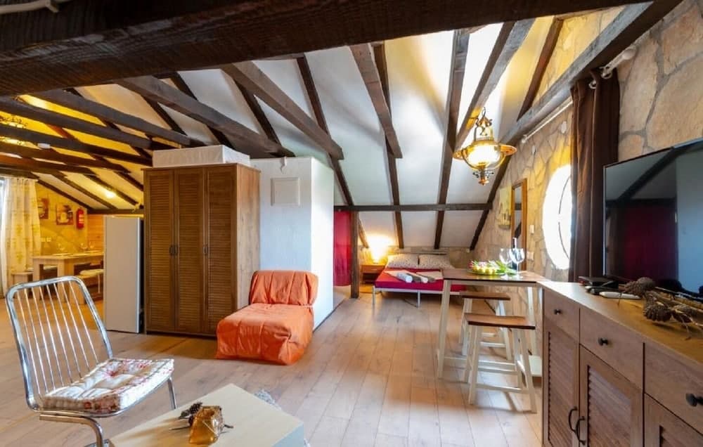 Vida With Garden - SA4 - Studio Mandula