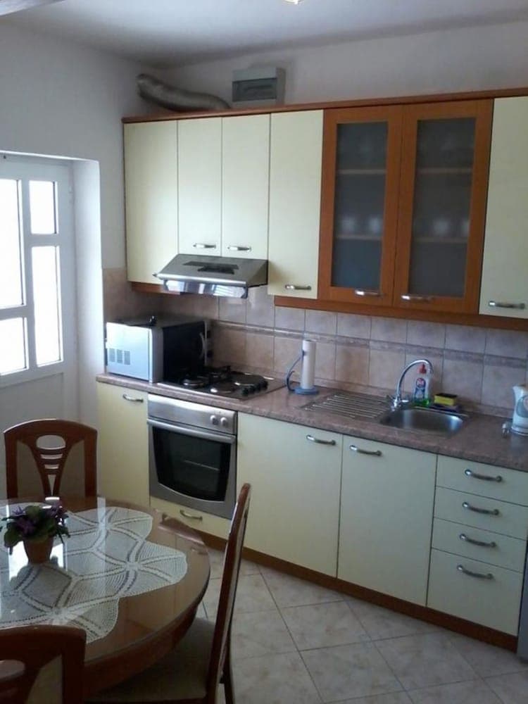 Mari - Barbecue - A1lile