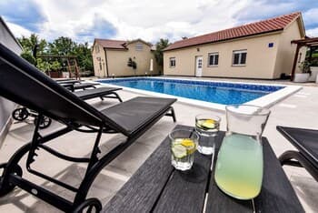 Gordana Mar - With Pool - A2H