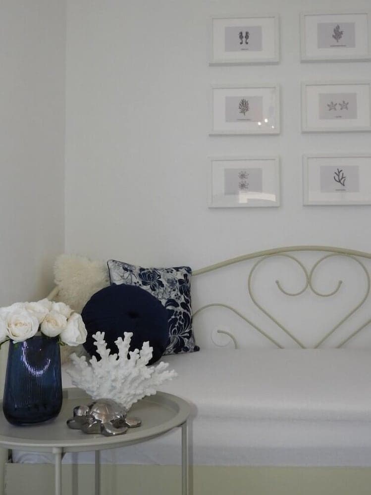 Nino - With View - A1-sunce