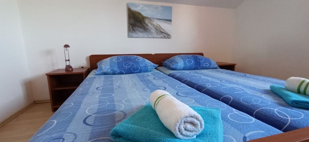 Davor - With Parking - A8