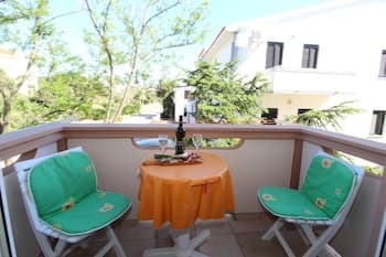 Mare-200 m From the Beach - A3