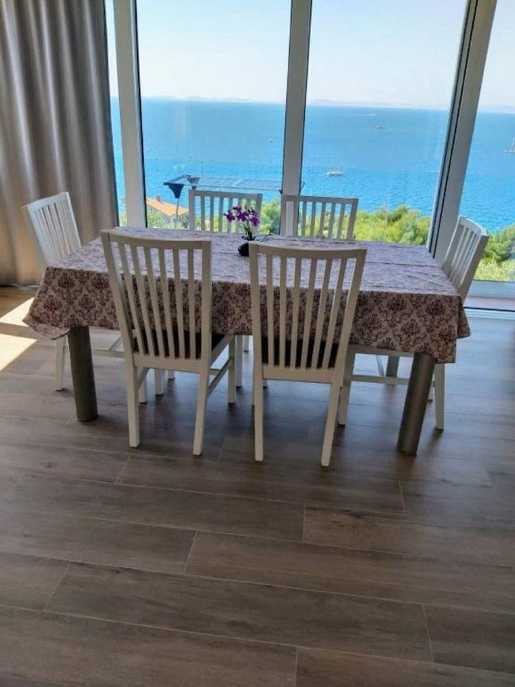 Muvil - 100 m From the sea - A4