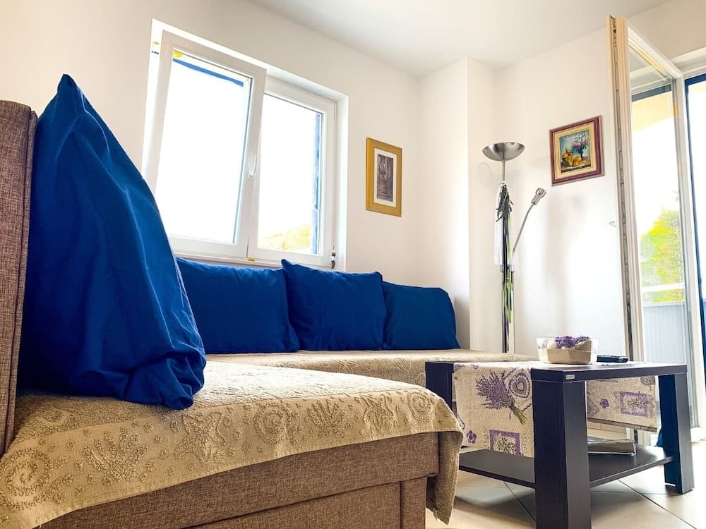 Goran - 30m Close to the Beach - A1