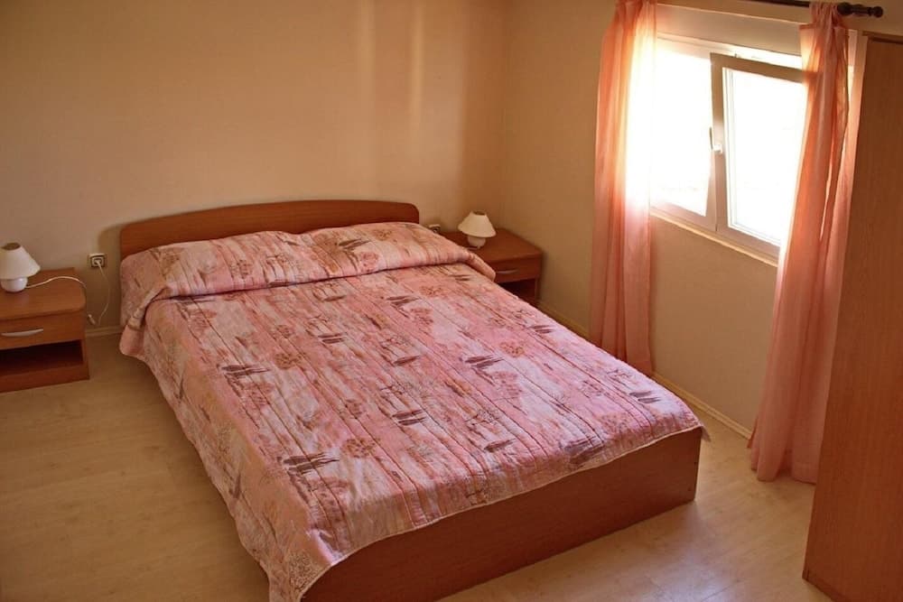 Dita - 400 m From Sandy Beach - A2