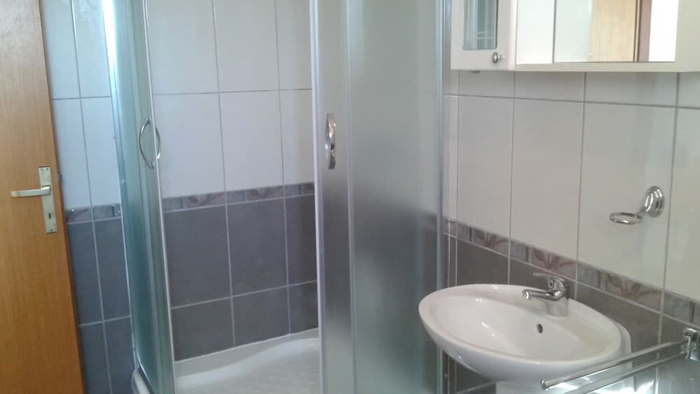 Ante - Close to the sea - A2