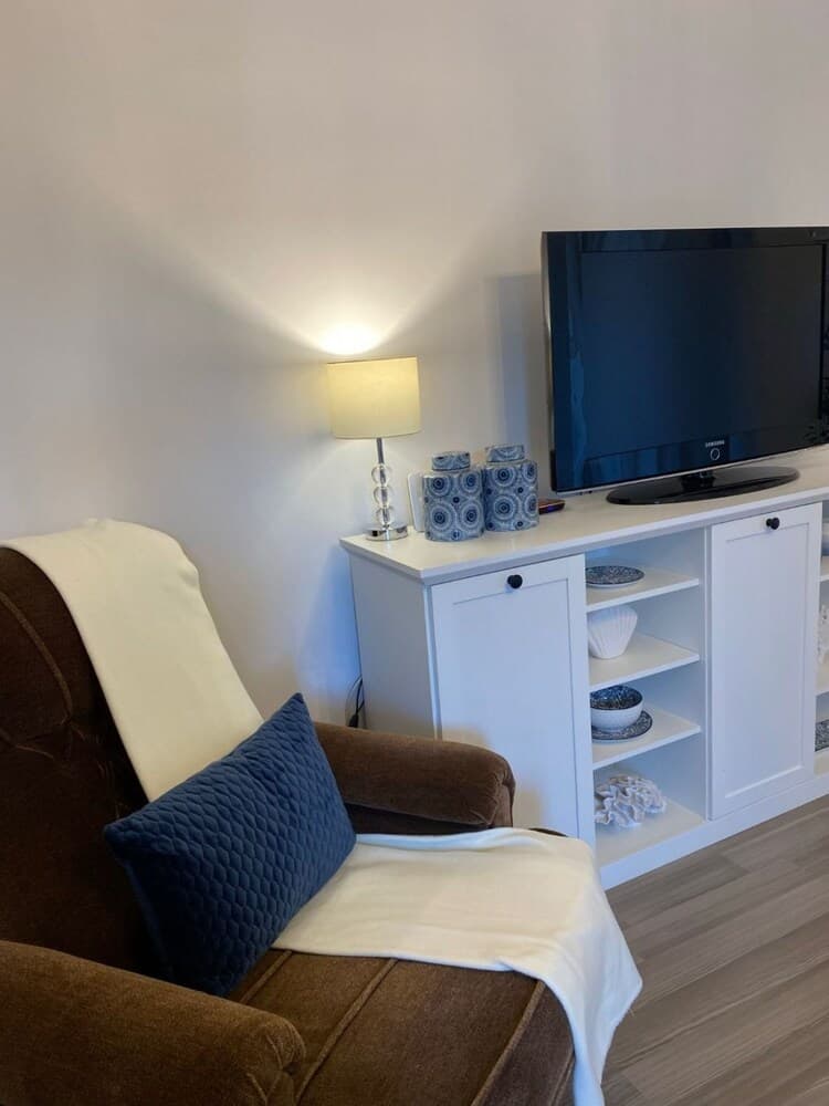 Nino - With View - A2-more