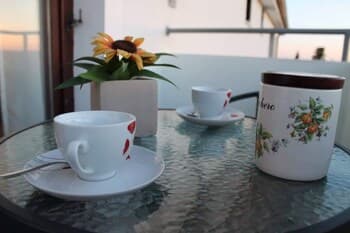 Nenad - With Pool - SA4