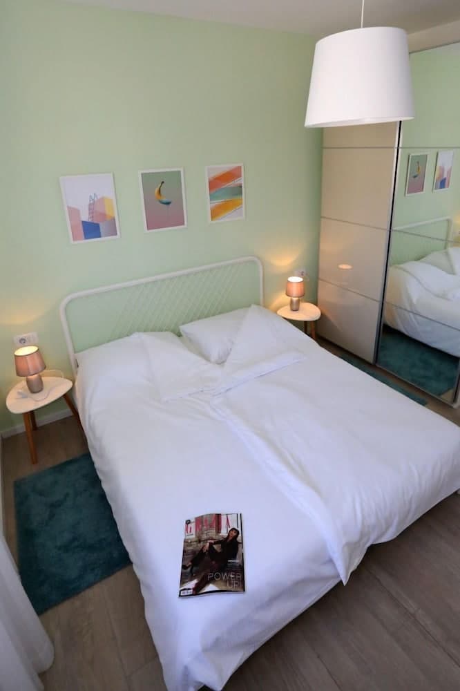 Kreso - With Pool - H