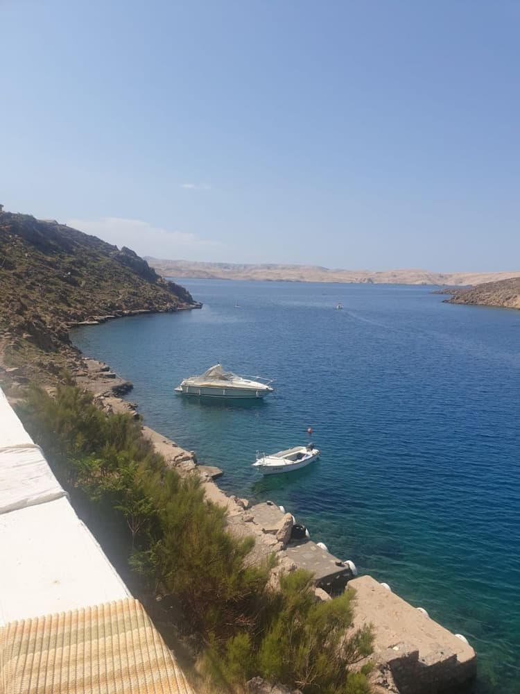 Ivanka - 5m From sea - H