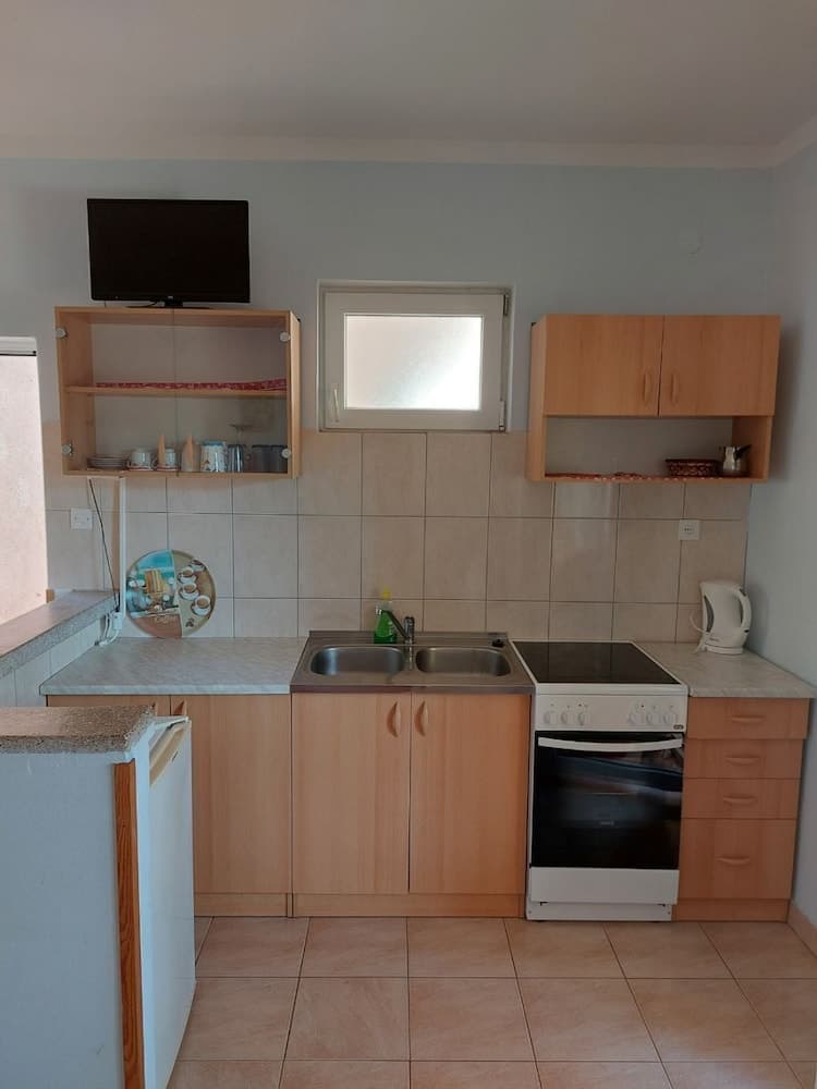 Bor - 20 Meters From Beach - SA3