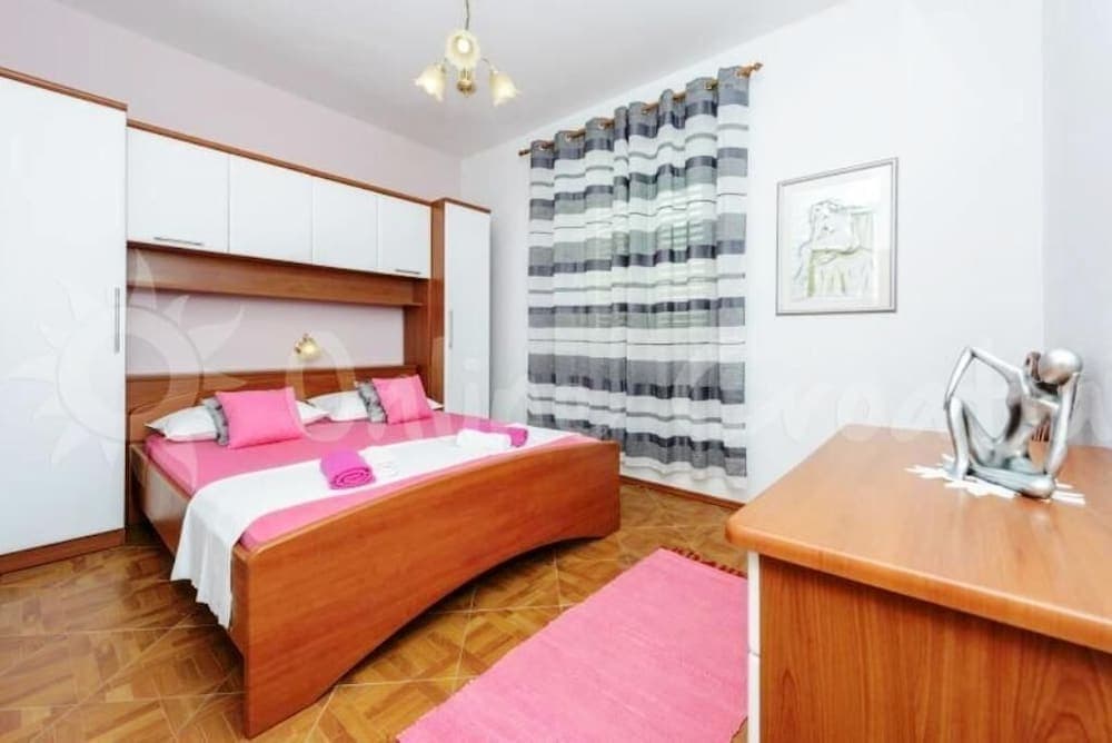 Zdravko - sea View & Peaceful Nature - H