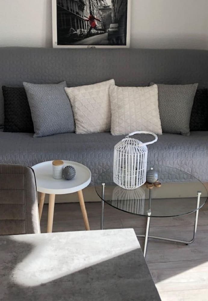 Josko - With Parking - A4 Denis