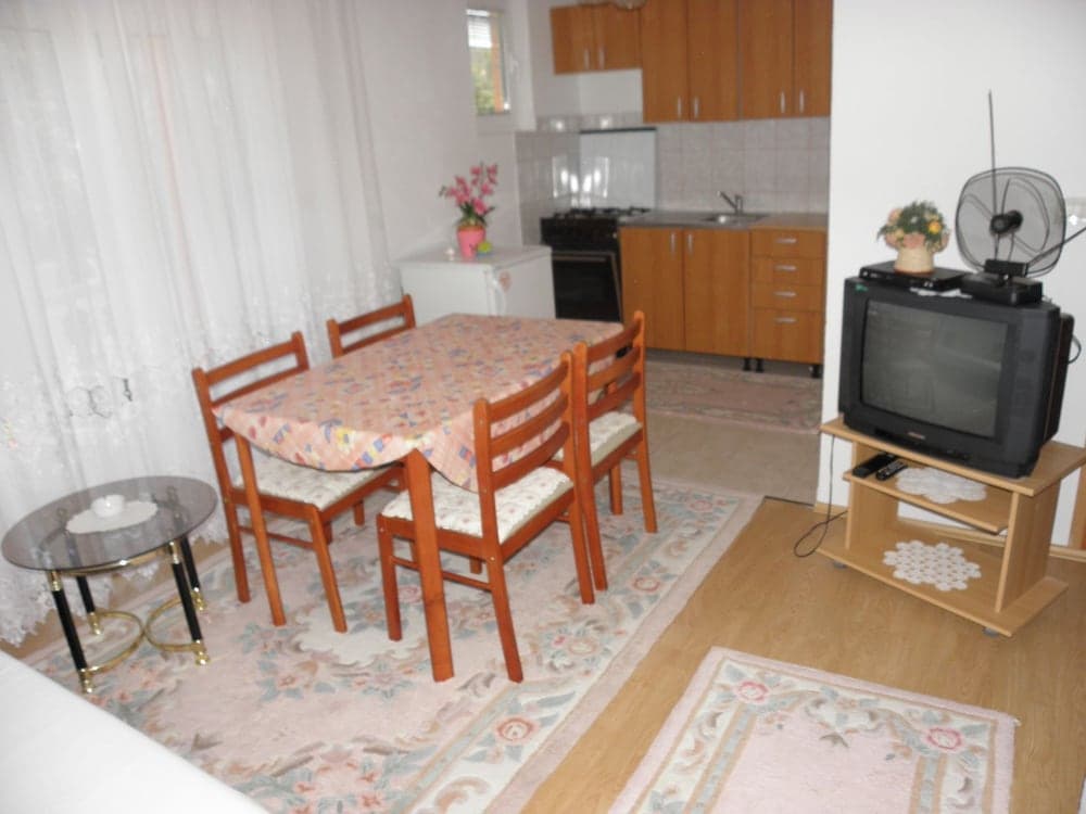 Zvone - 100 m From sea - A1