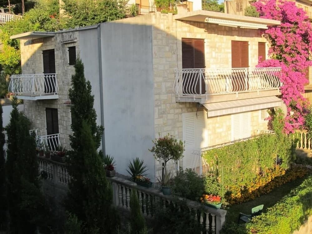 Stan - 150m From the sea - A1 kat