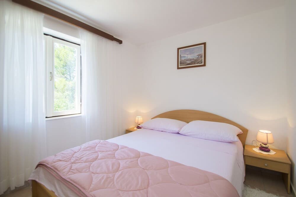 Ante Š - Peaceful and Close to the sea - A1