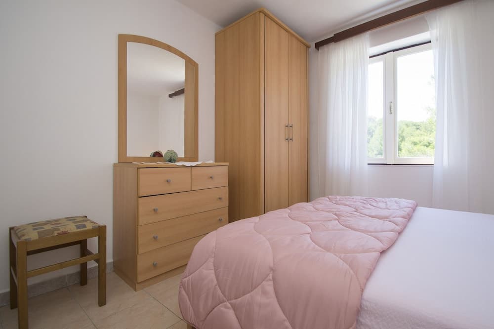 Ante Š - Peaceful and Close to the sea - A1