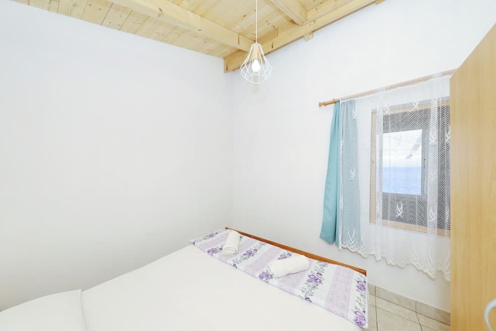 Doria - Perfect Location & Peaceful - H