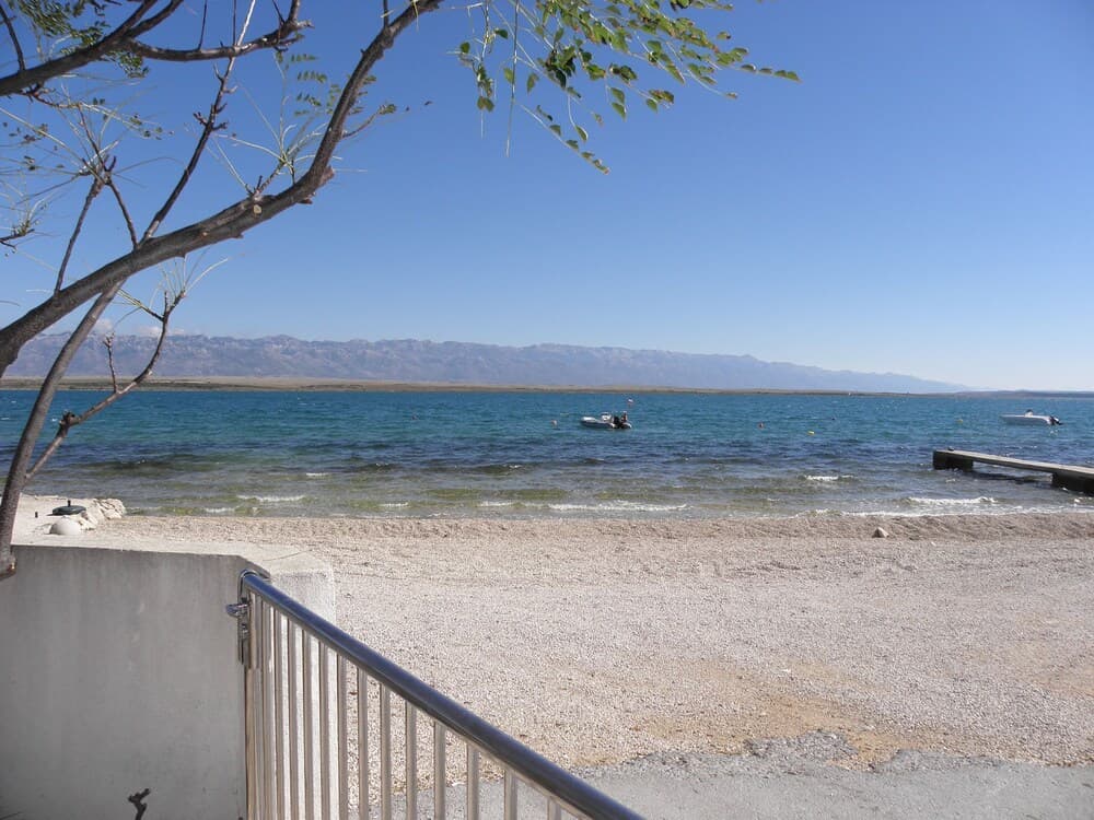 Stjepan- 10 m From Beach - A2 Prizemlje Lijevo