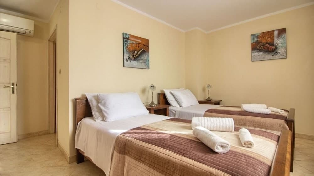 Kova - Private Pool - H