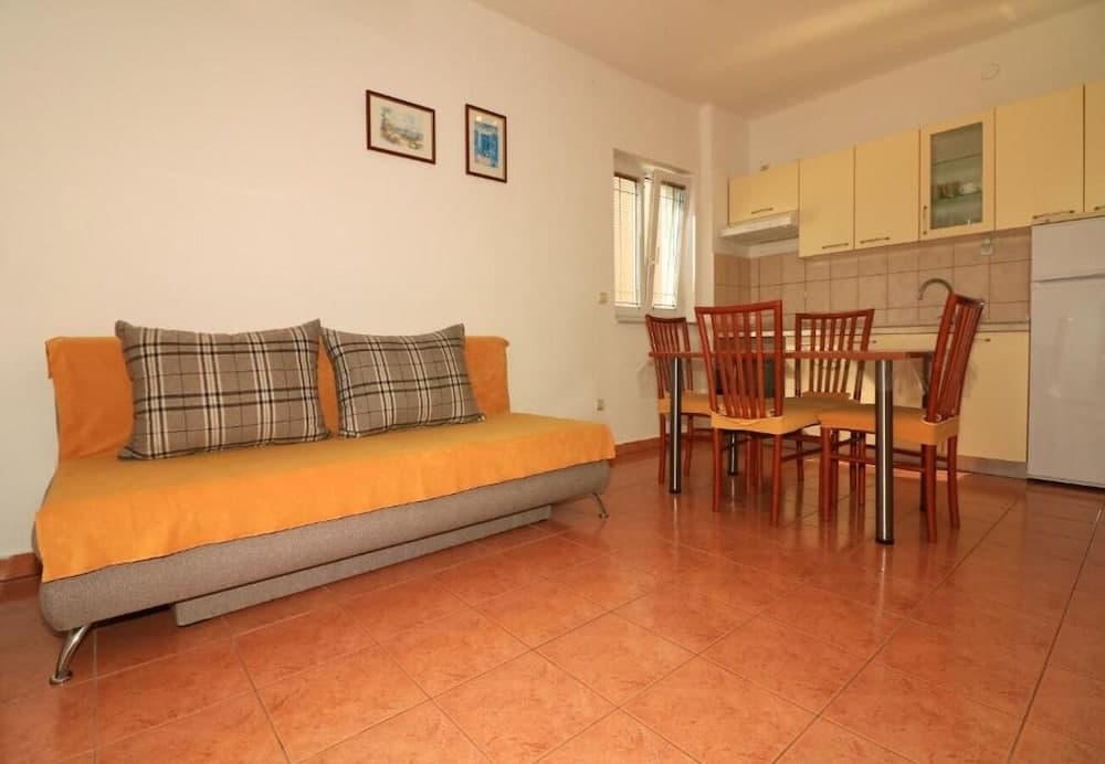 Slađa - 150 m From Beach - A3