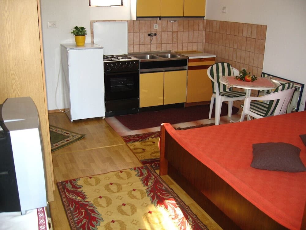 Lado - 230 m From sea - SA1