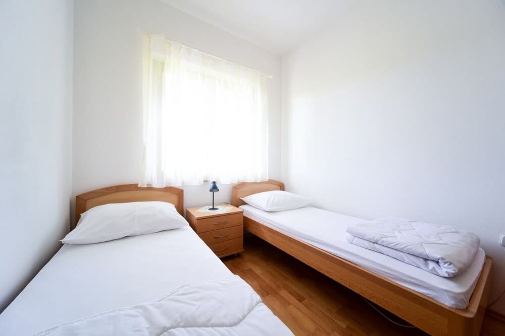 Zlatko - 100m From the sea - A2