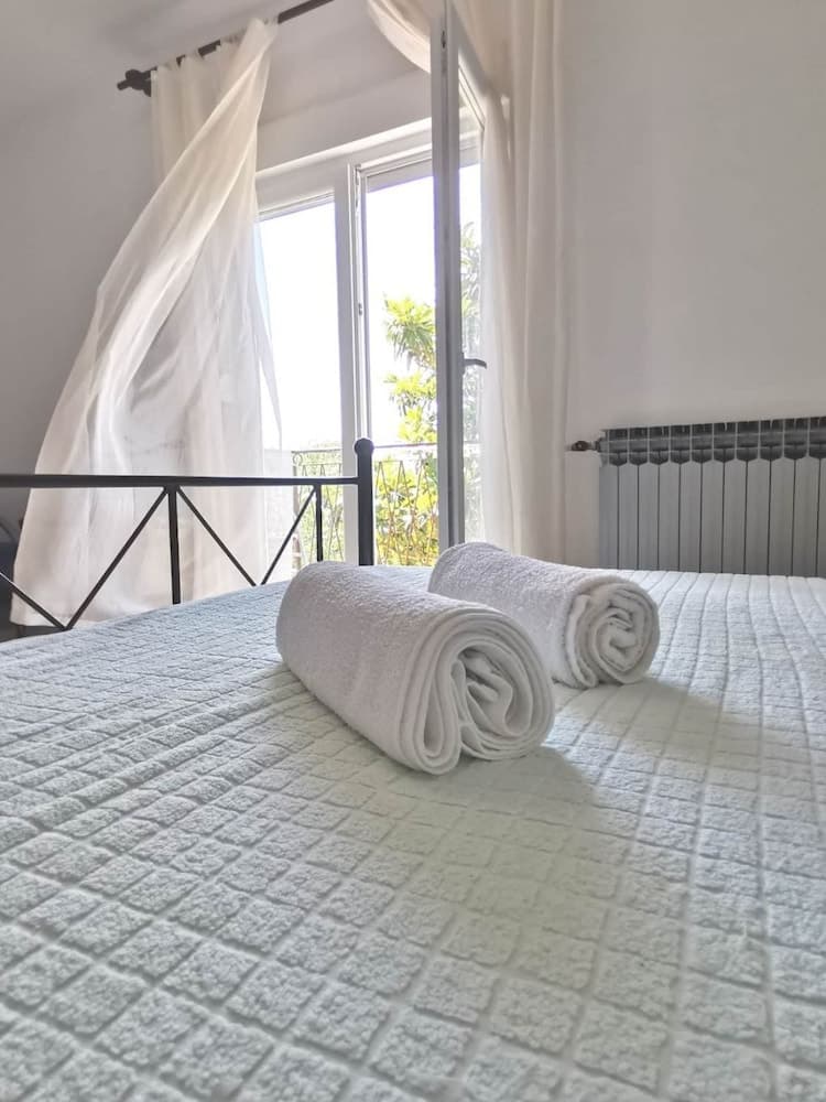 Marija - Close to the sea - A1