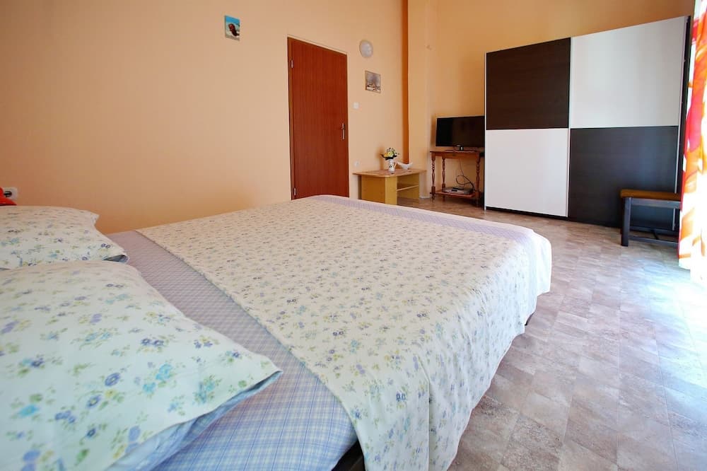 Julijana - Economy Apartment - A1