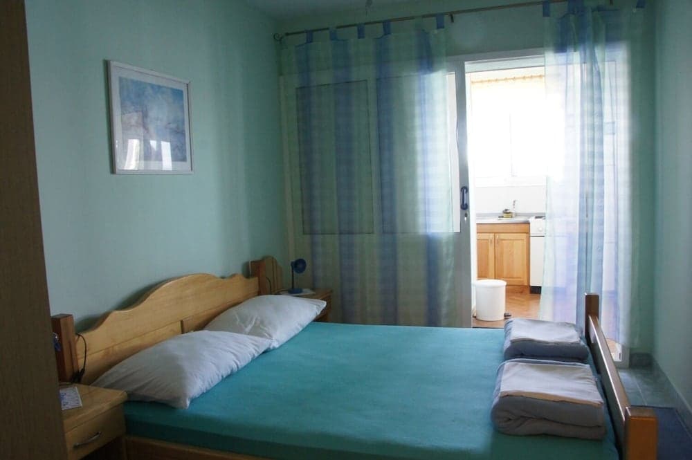 Sonja - by the sea - A2 Mali