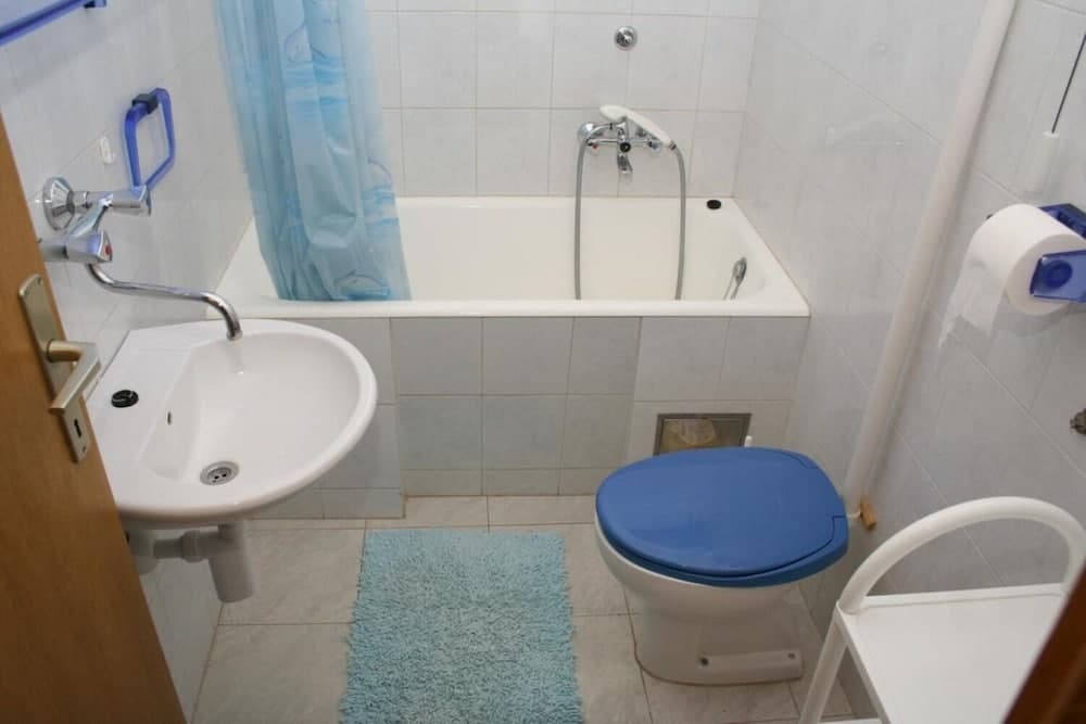 Pavao - With Parking - A1