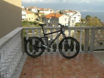 Supec - Near the sea - A1