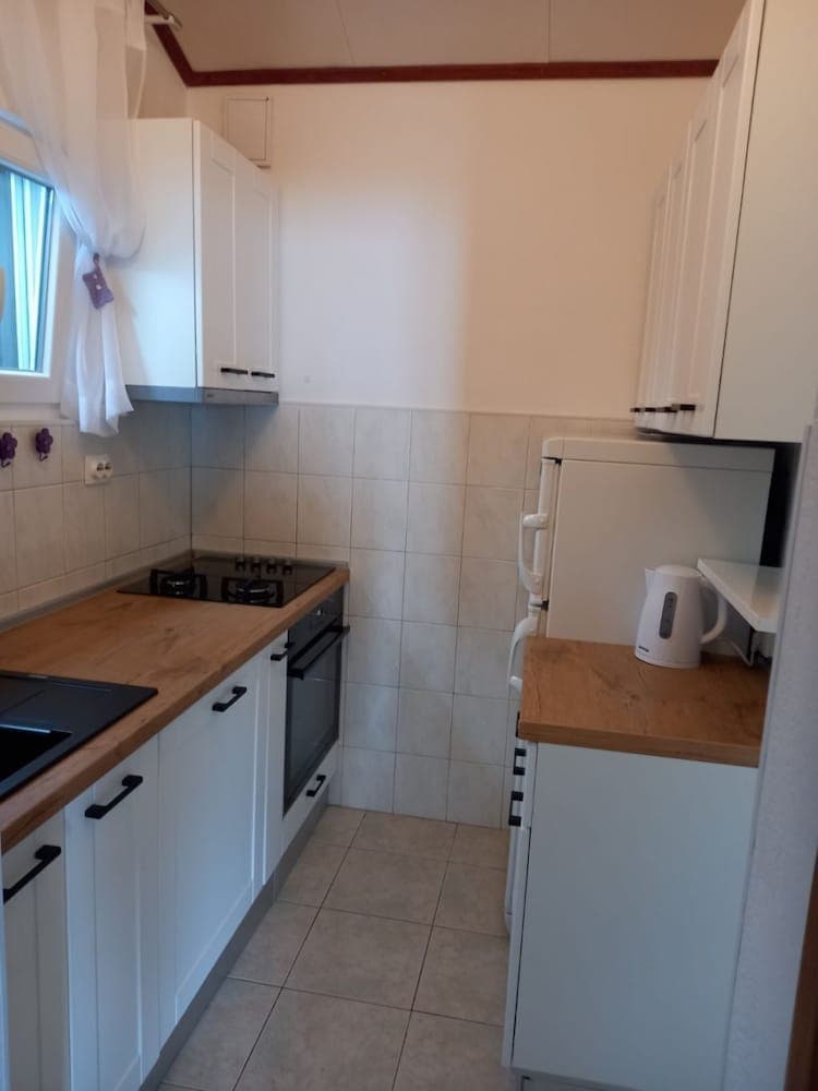 Ani - 30 m From Beach - H