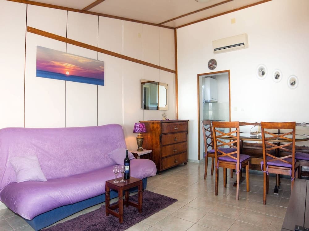 Ani - 30 m From Beach - H