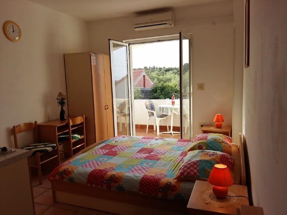 Edi - 40 m From Beach - SA4