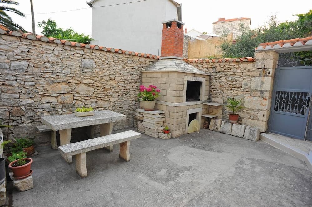 Piv - 10 m From Beach - SA4