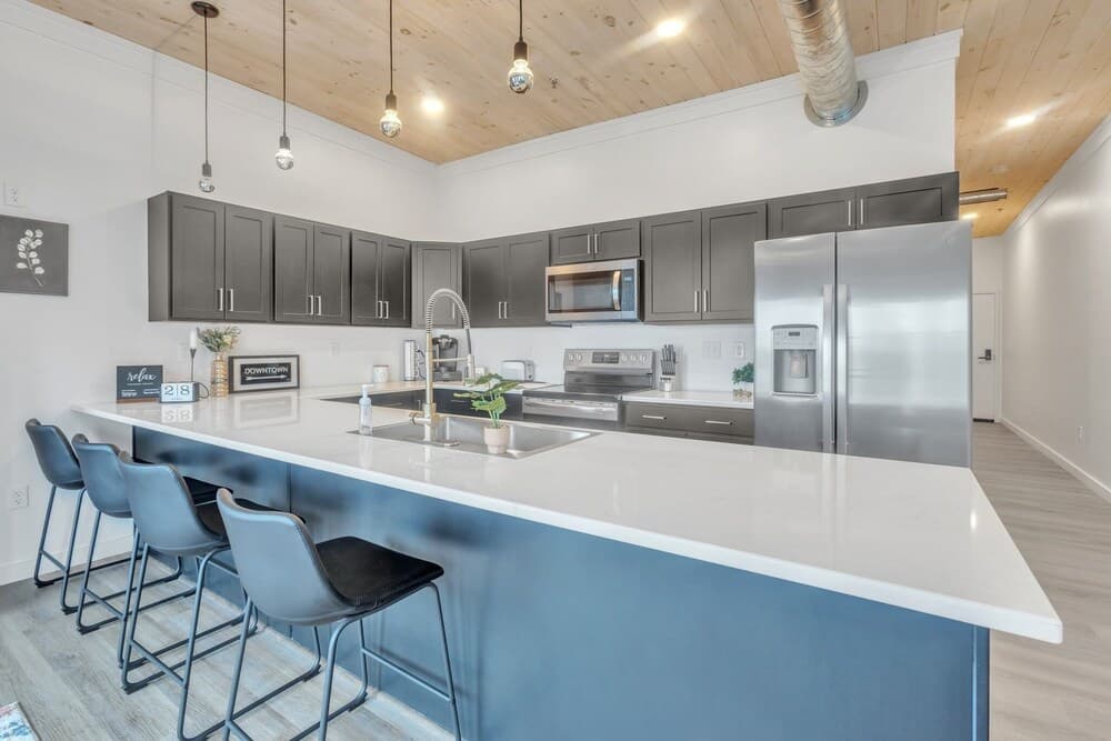 Stunning Historic Condo In Downtown Sevierville 1 Bedroom Condo by Redawning