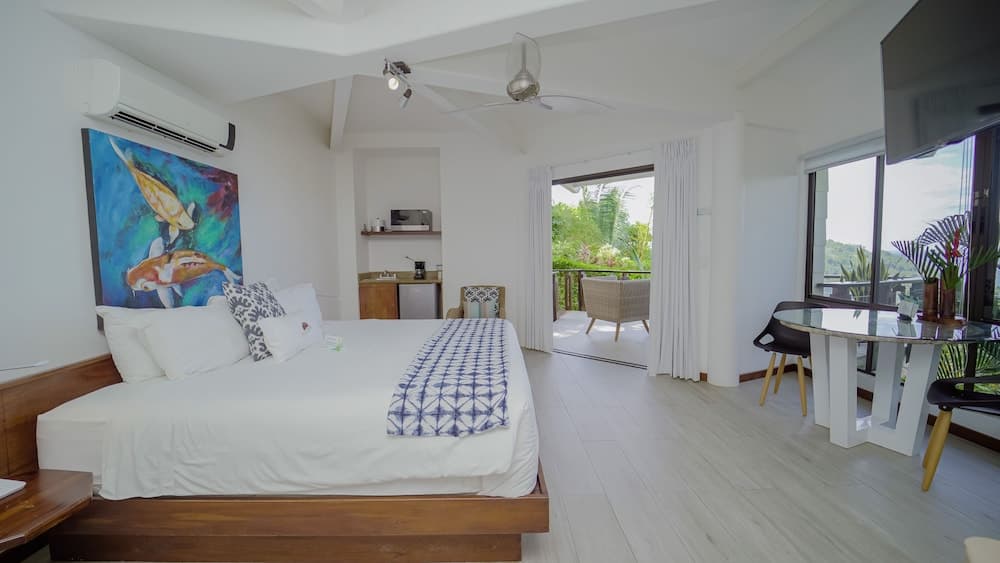 Tulemar Bungalows & Villas